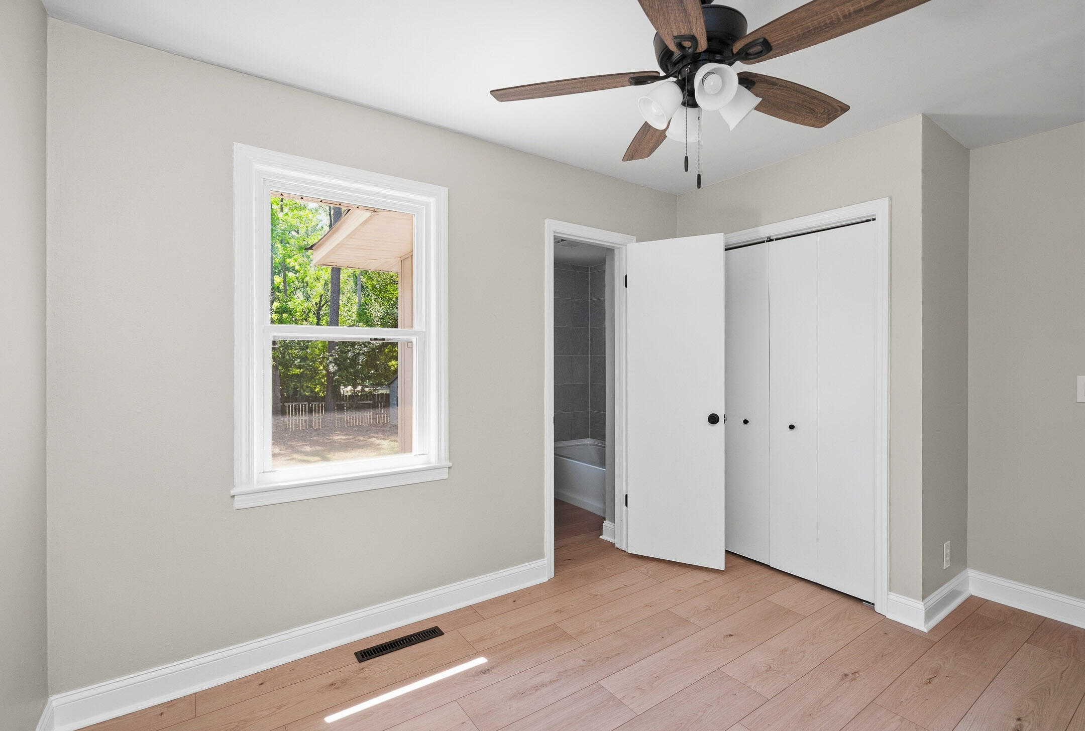 821 Stanton Drive North Augusta, SC 29841 - Photo 27 of 47 ©MeghannPadgett_821Stanton-23