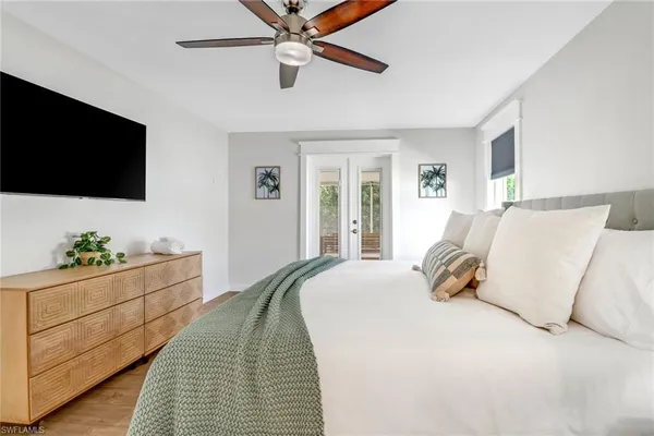 $11,000 | 2680 Longboat Drive, Naples, FL 34104