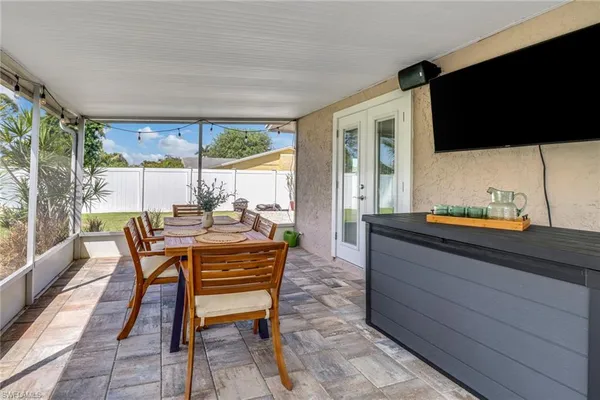 $11,000 | 2680 Longboat Drive, Naples, FL 34104