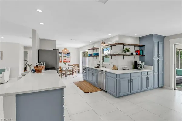 $11,000 | 2680 Longboat Drive, Naples, FL 34104