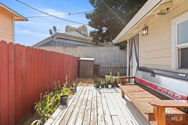 $375,000 | 152 Idora Avenue, Vallejo, CA 94591