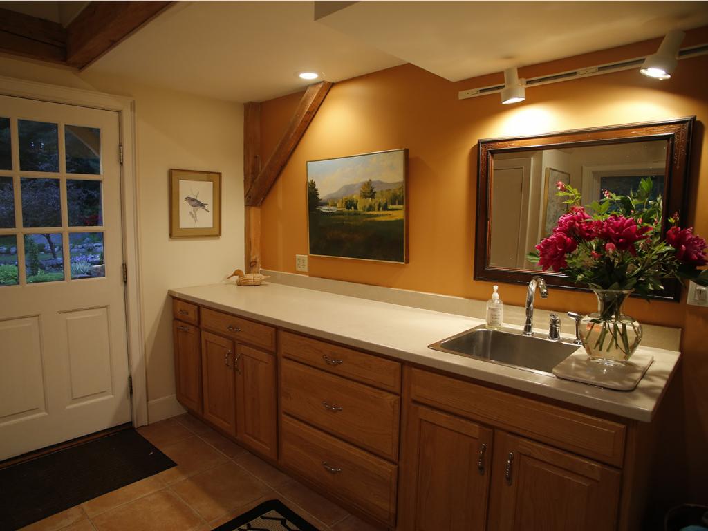 40 South Elmwood Road Hancock, NH 03449 - Photo 6 of 36 Gallery Image 6