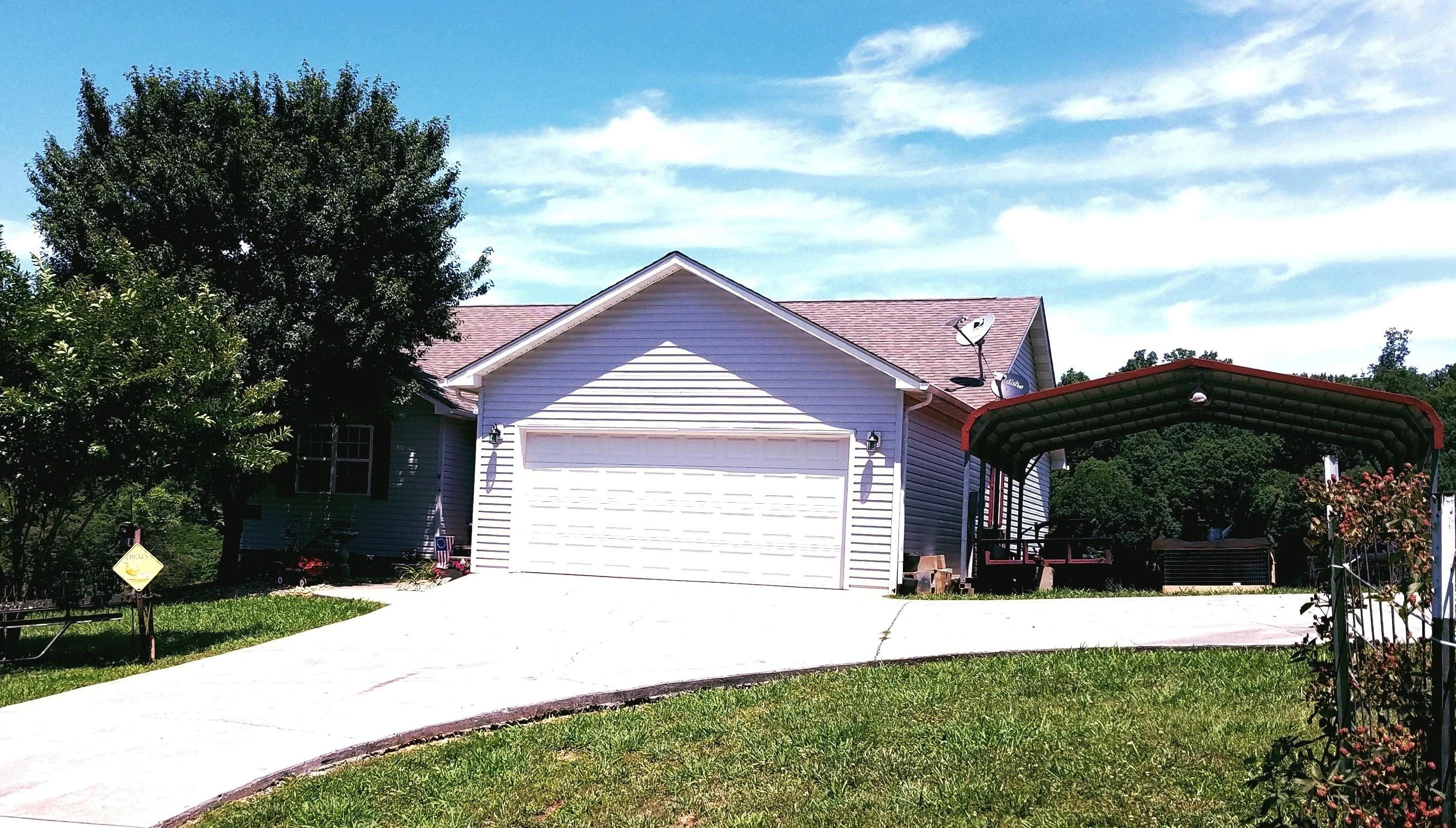 3285 Brooks Road