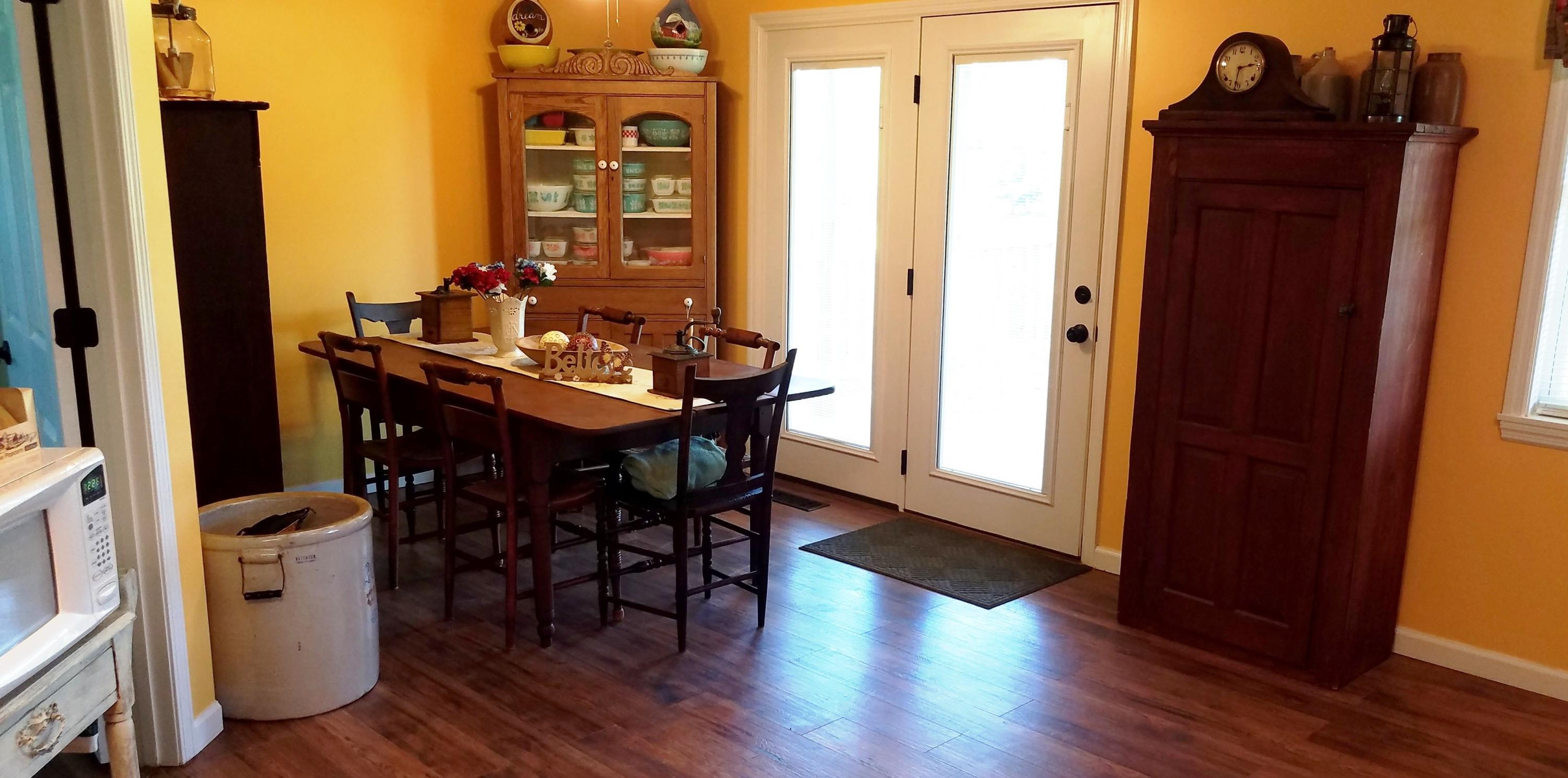 3285 Brooks Road Greenback, TN 37742 - Photo 8 of 21 3285 Brooks Road