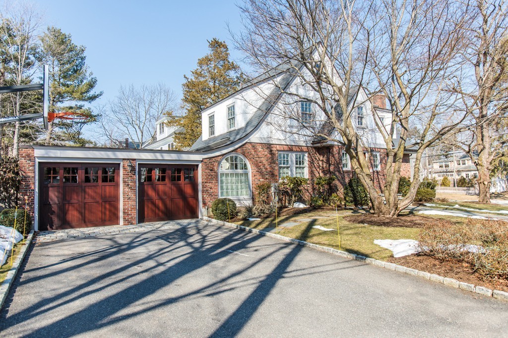 28 Belair Road Wellesley, MA 02482 - Photo 3 of 25