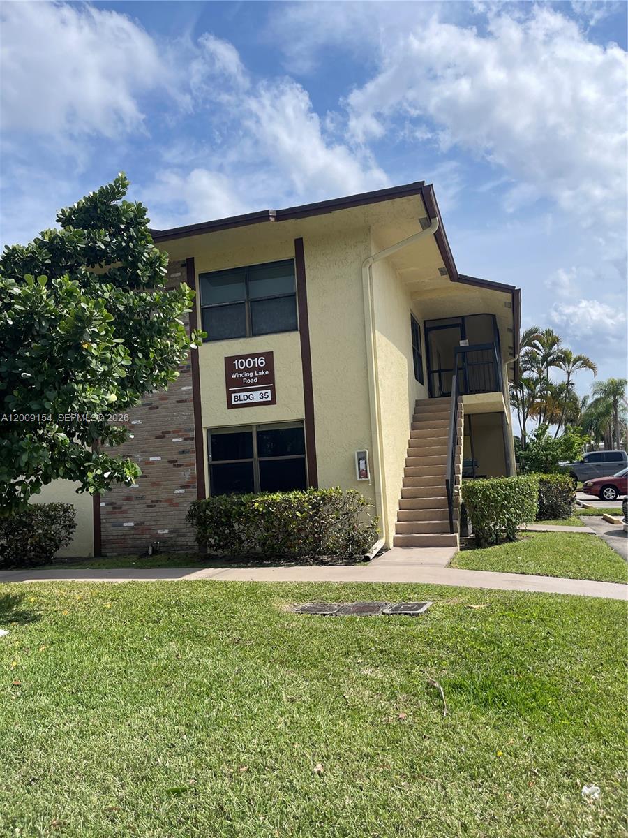 10016 Winding Lake Road, Unit 202 Sunrise, FL 33351 - Photo 3 of 16
