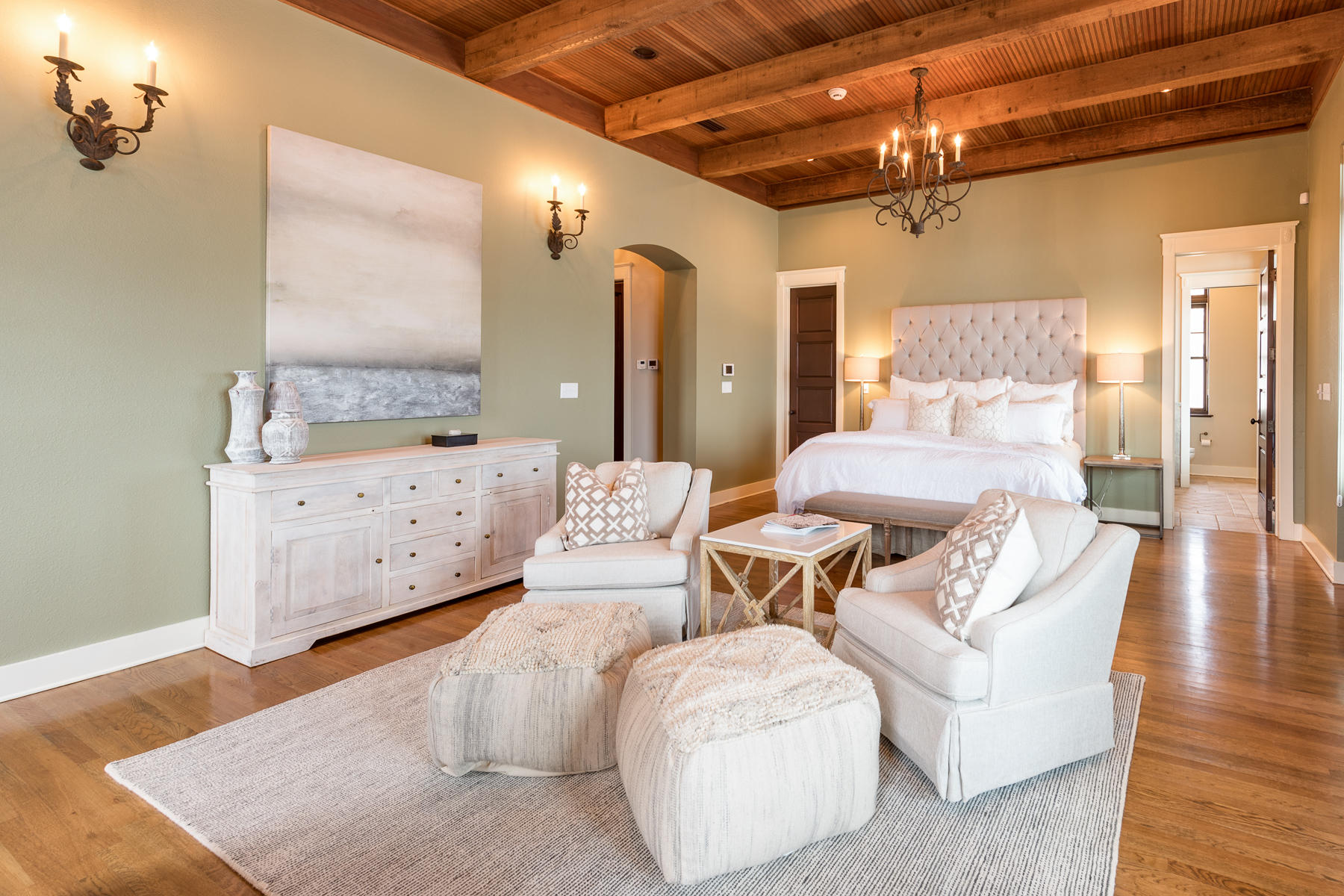 25 Stallworth Boulevard Santa Rosa Beach, FL 32459 - Photo 6 of 38 a living room with furniture and a chandelier