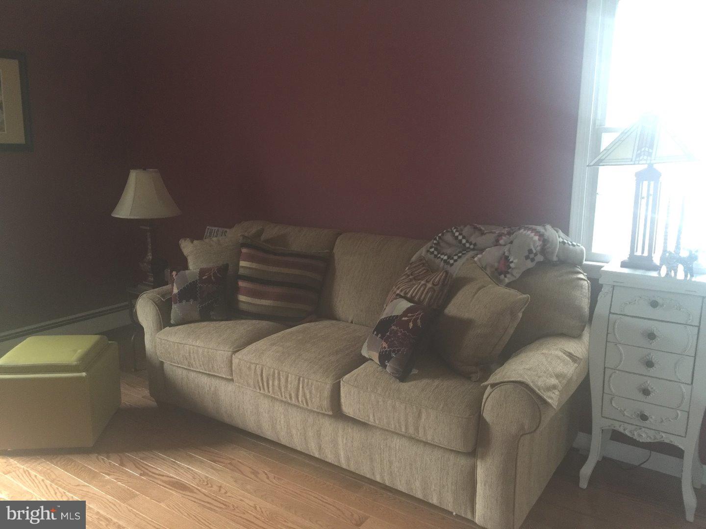 25 Brandon Road Pennington, NJ 08534 - Photo 7 of 9 Gallery Image 7