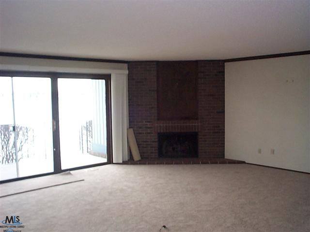 1715 North River Road, Unit 24 St. Clair, MI 48079 - Photo 2 of 30 31139548-1.JPG
