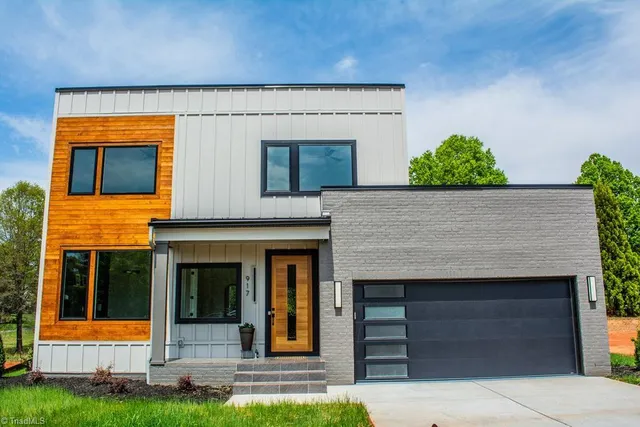 $3,499 | 917 Passion Court, Winston-Salem, NC 27104