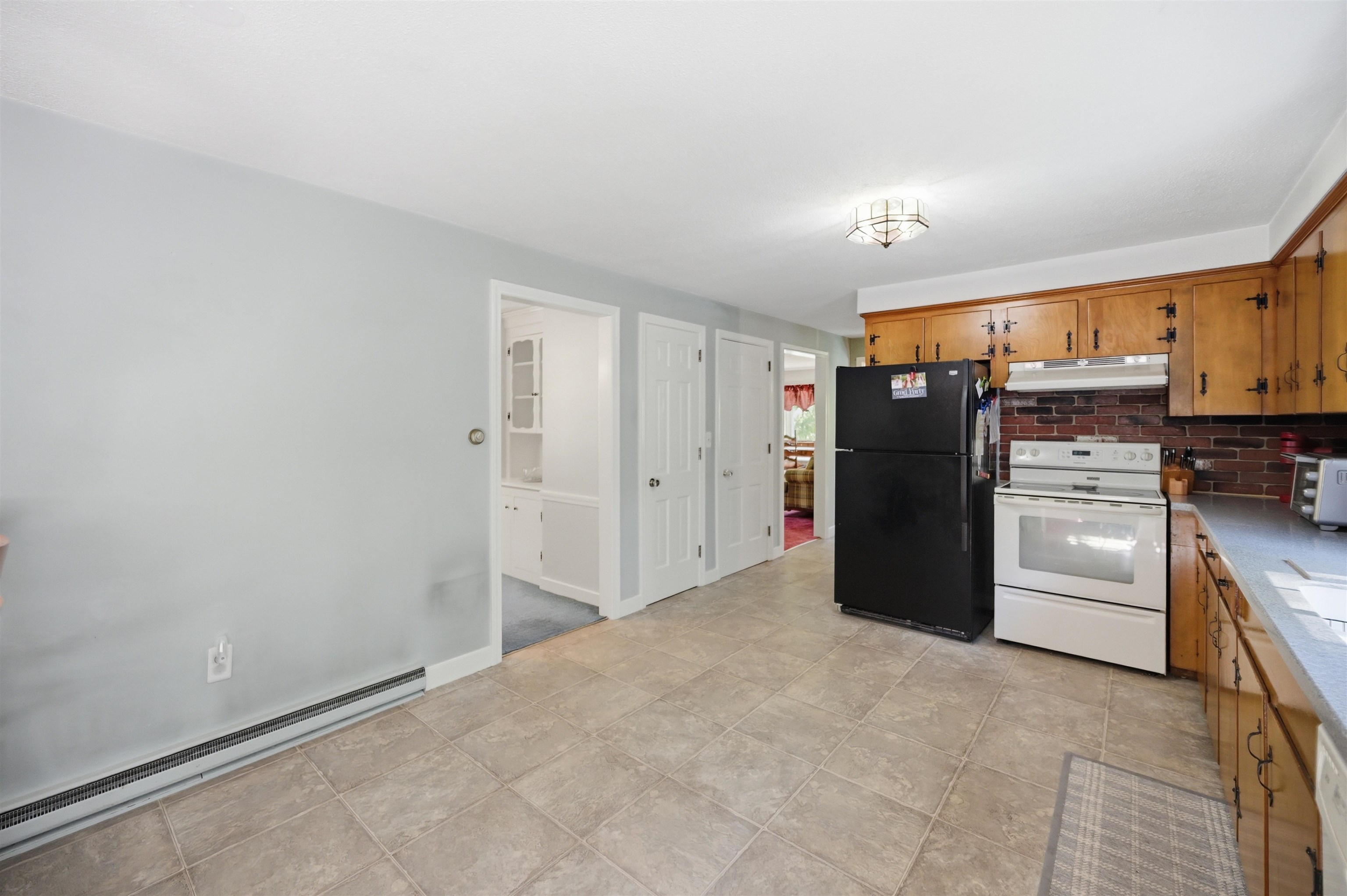 23 Rustic Lane Plaistow, NH 03865 - Photo 11 of 50