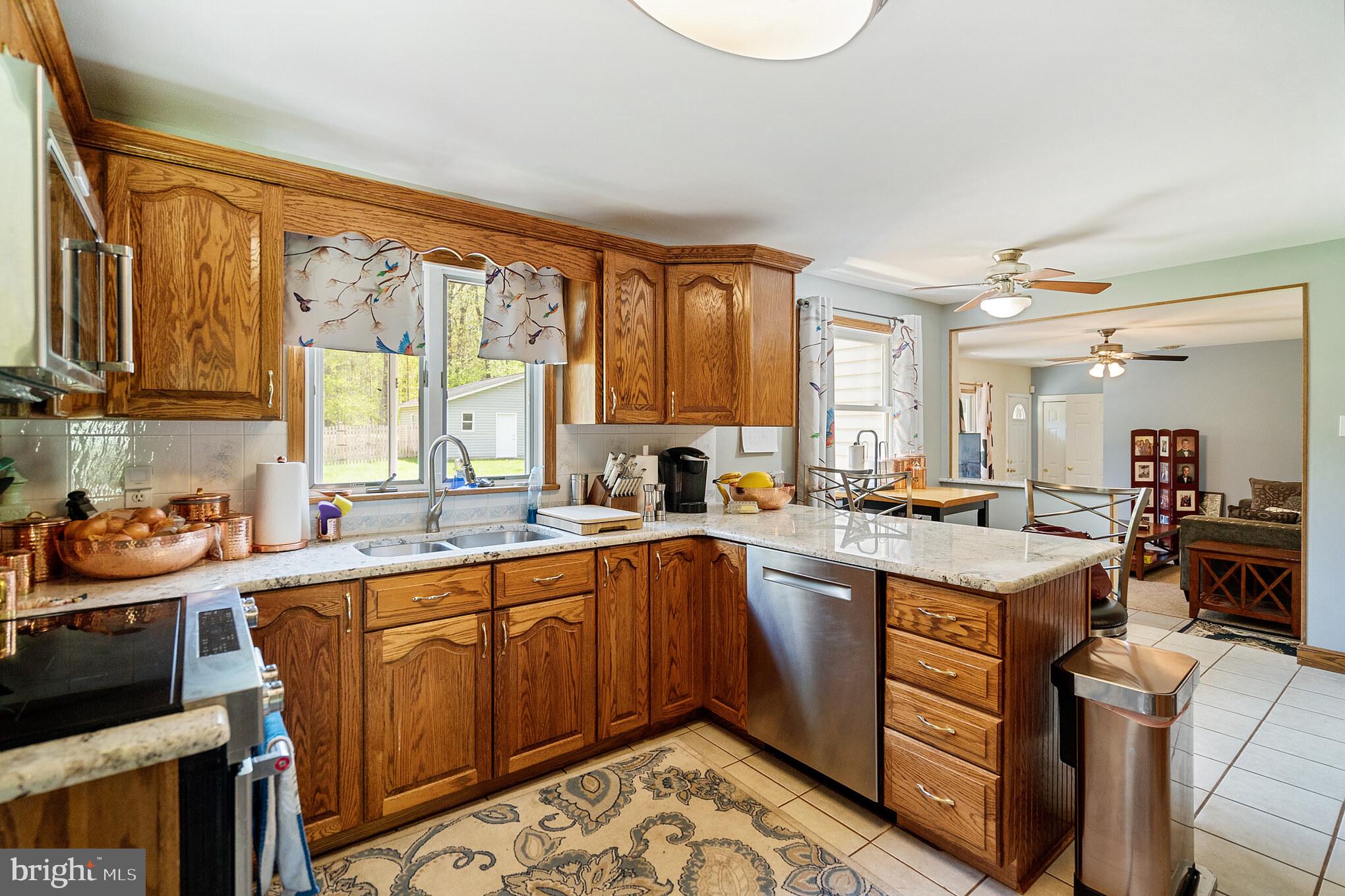 41 Cepp Road Perkiomenville, PA 18074 - Photo 8 of 30 kitchen