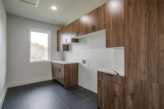 $10,000 | 6301 Tiffany Oaks Lane, Arlington, TX 76016