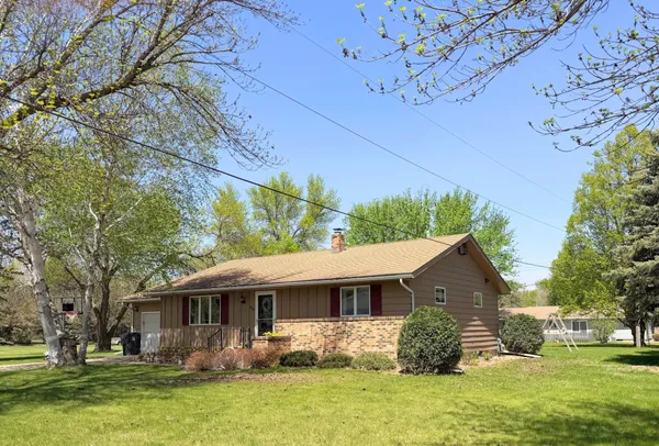 $150,000 | 350 Park Street, Walnut Grove, MN 56180