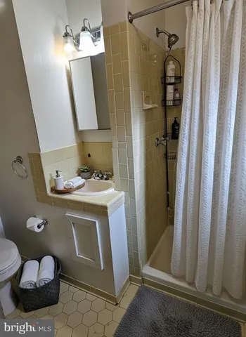 $875,000 | 3814 Elbert Avenue, Alexandria, VA 22305