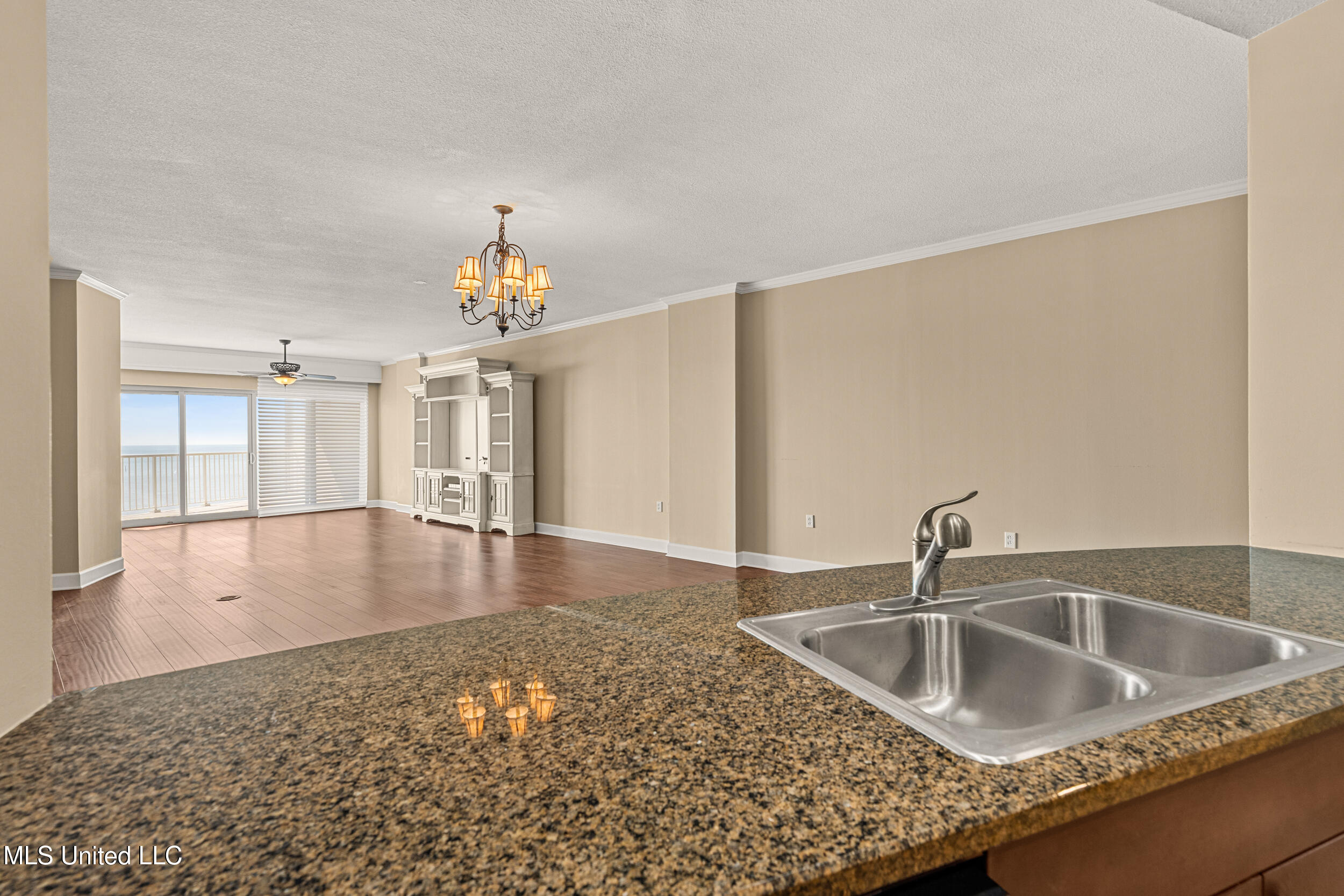 1899 Beach Boulevard, Unit 501 Biloxi, MS 39531 - Photo 24 of 60 24_kitchen_7