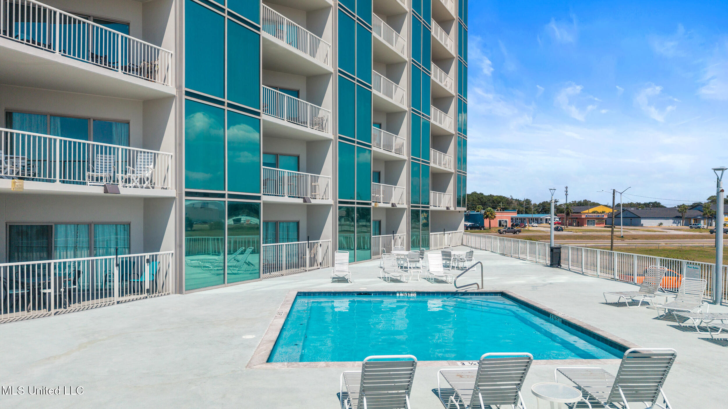 1899 Beach Boulevard, Unit 501 Biloxi, MS 39531 - Photo 52 of 60 52_exterior 8