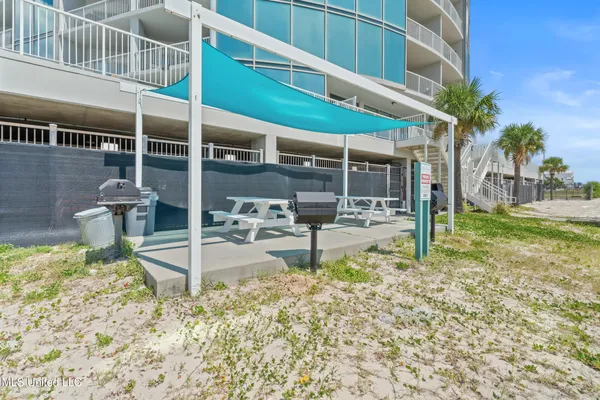 $550,000 | 1899 Beach Boulevard, Unit 501, Biloxi, MS 39531