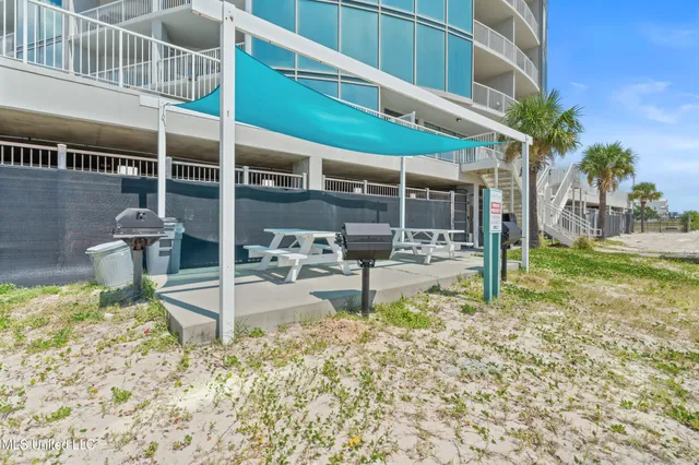 $550,000 | 1899 Beach Boulevard, Unit 501, Biloxi, MS 39531