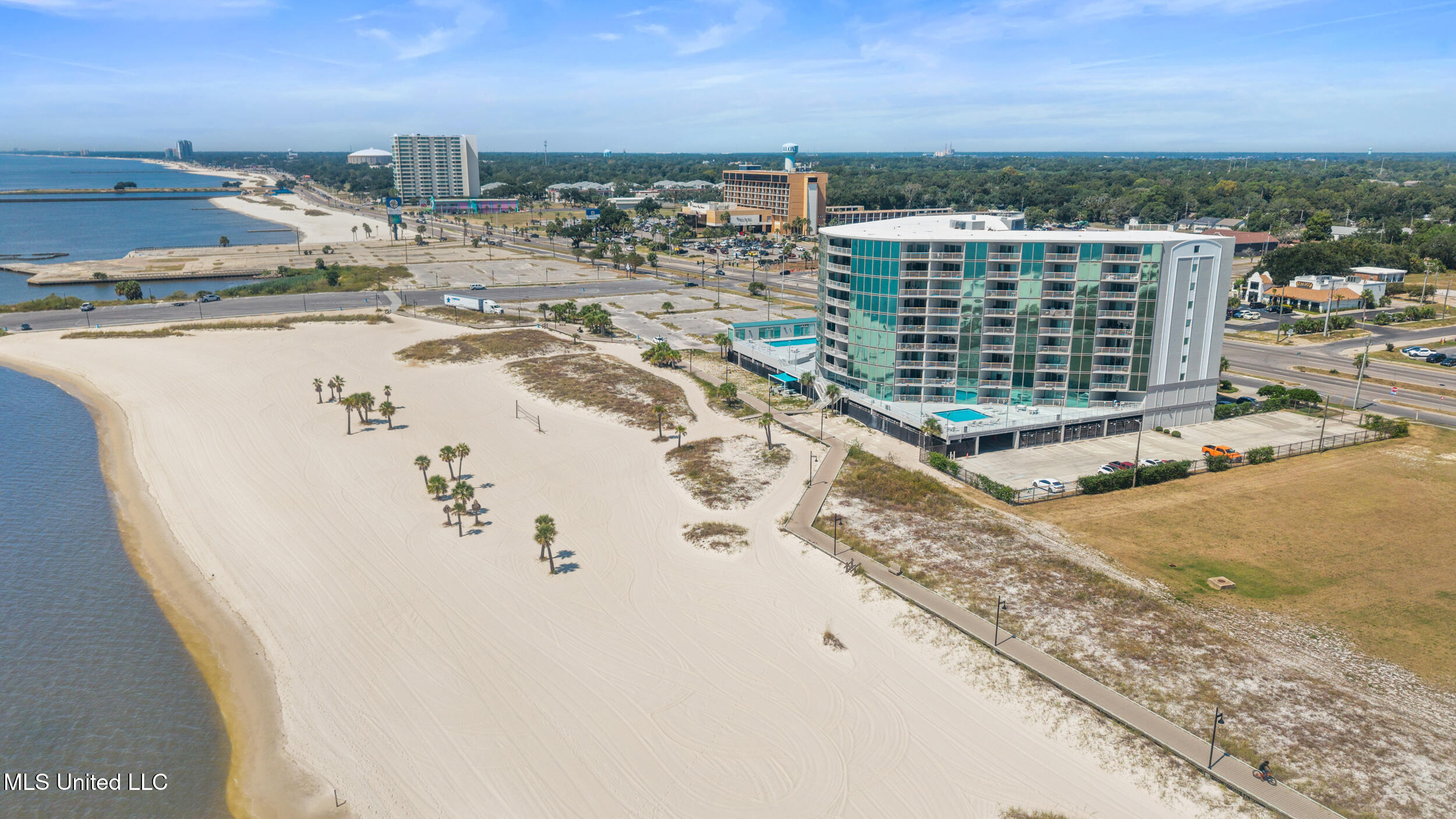 1899 Beach Boulevard, Unit 501 Biloxi, MS 39531 - Photo 59 of 60 59_exterior 13