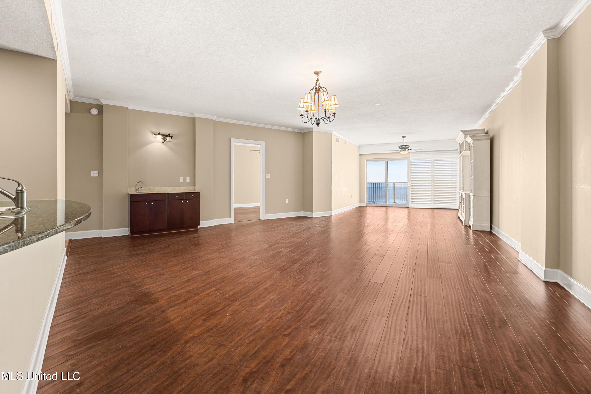 1899 Beach Boulevard, Unit 501 Biloxi, MS 39531 - Photo 9 of 60 9_entrance_kitchen