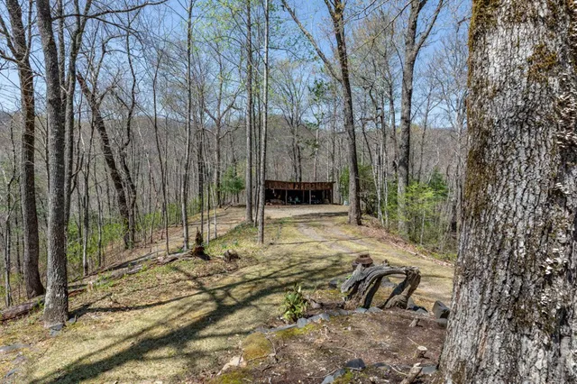 $475,000 | 425 Running Deer Lane, Murphy, NC 28906