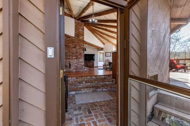 $475,000 | 425 Running Deer Lane, Murphy, NC 28906