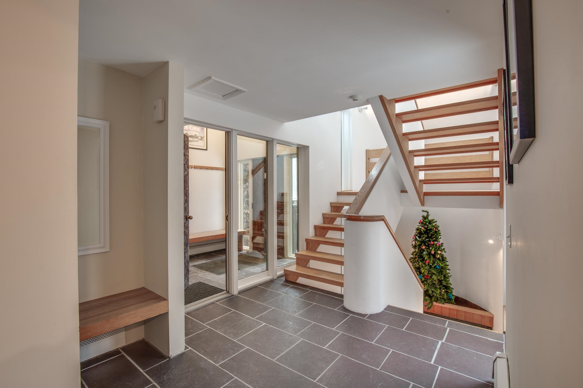 394 Winterberry Road, Unit 2 Killington, VT 05751 - Photo 2 of 40