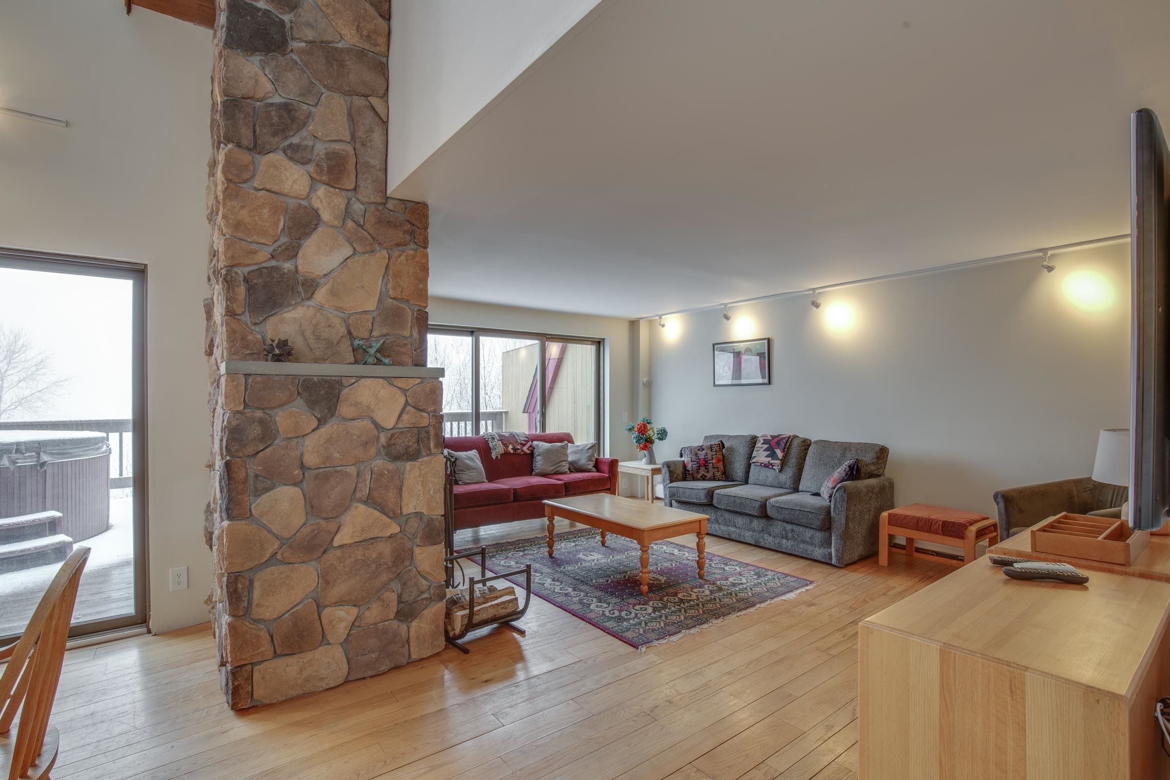 394 Winterberry Road, Unit 2 Killington, VT 05751 - Photo 11 of 40