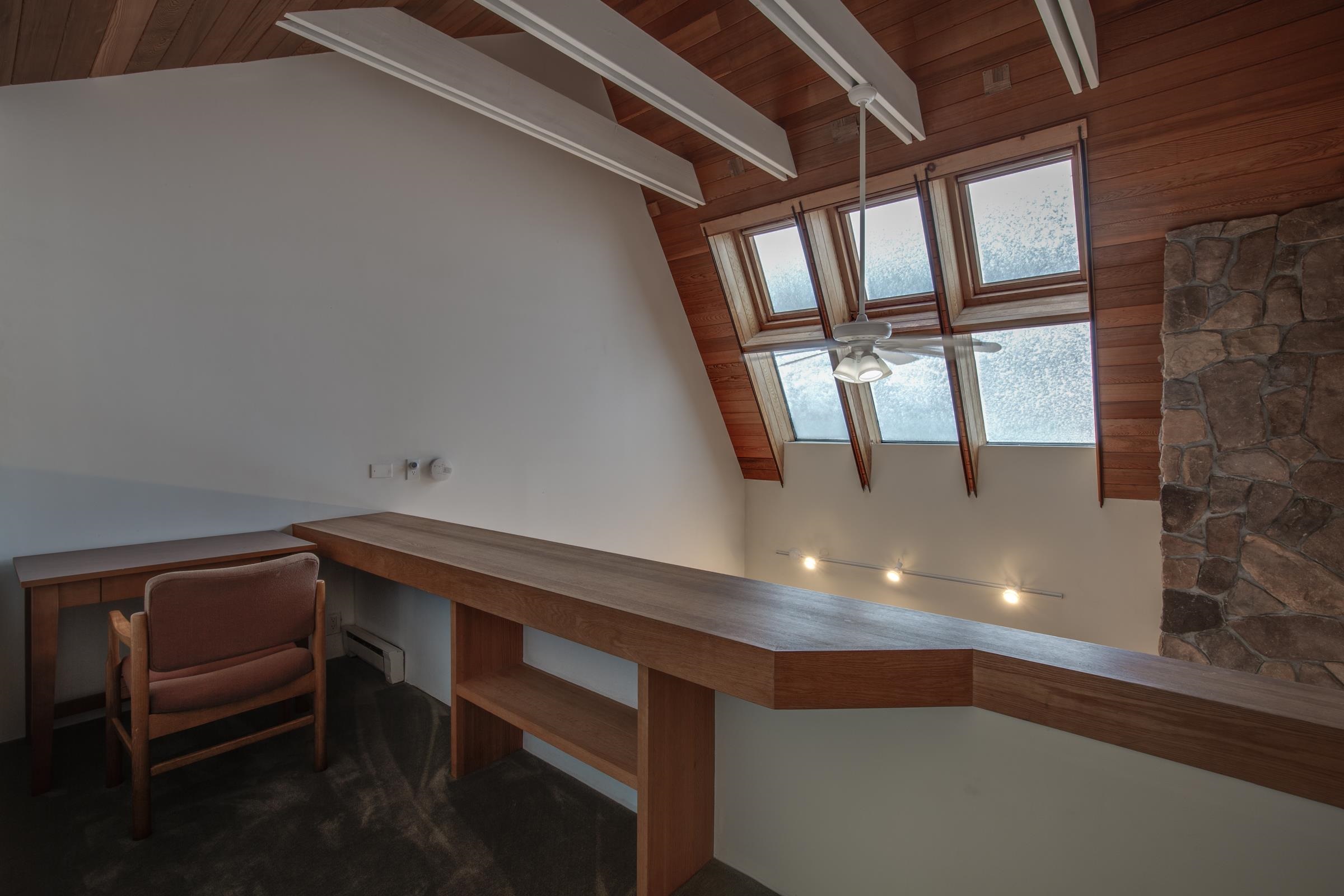 394 Winterberry Road, Unit 2 Killington, VT 05751 - Photo 15 of 40