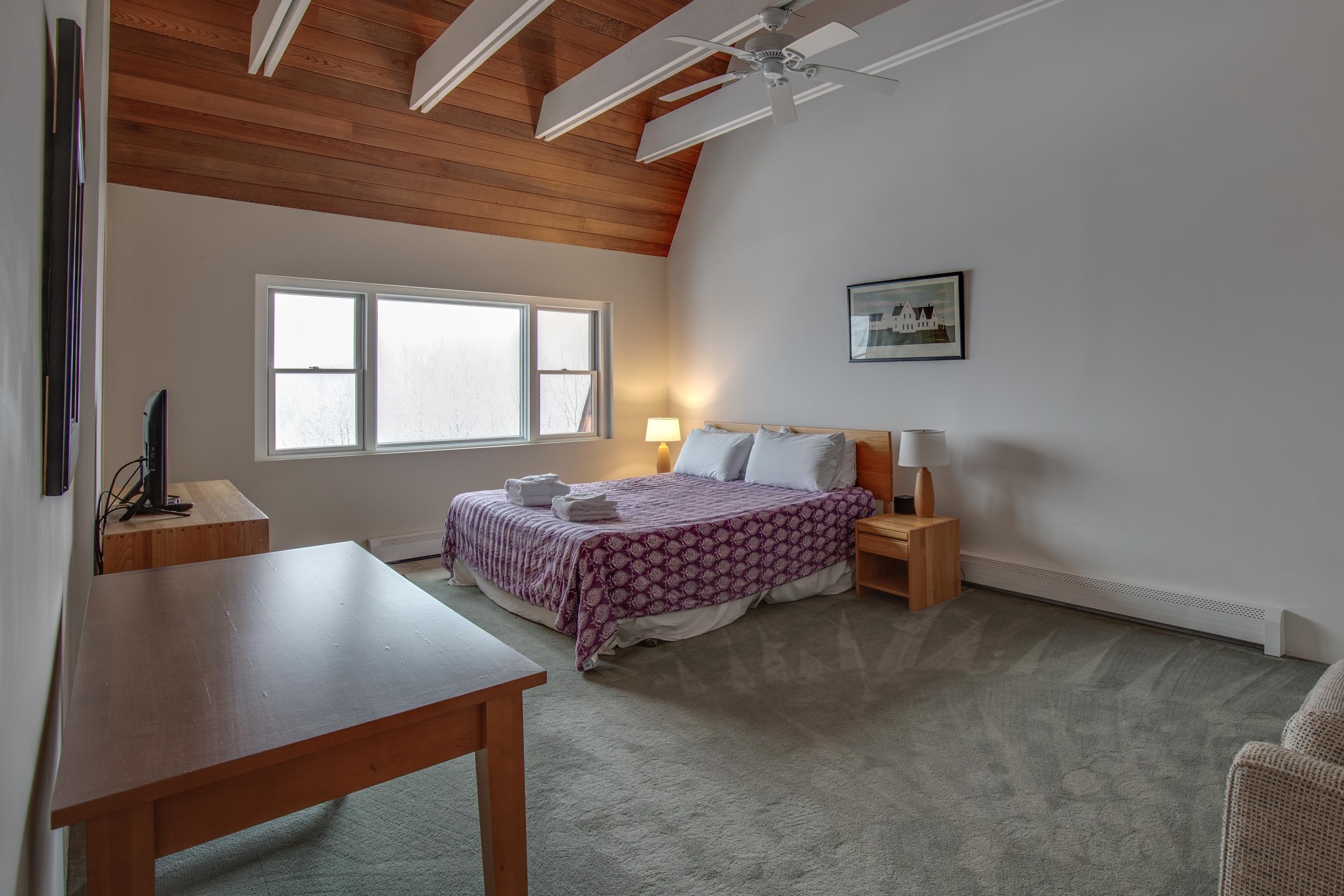 394 Winterberry Road, Unit 2 Killington, VT 05751 - Photo 16 of 40