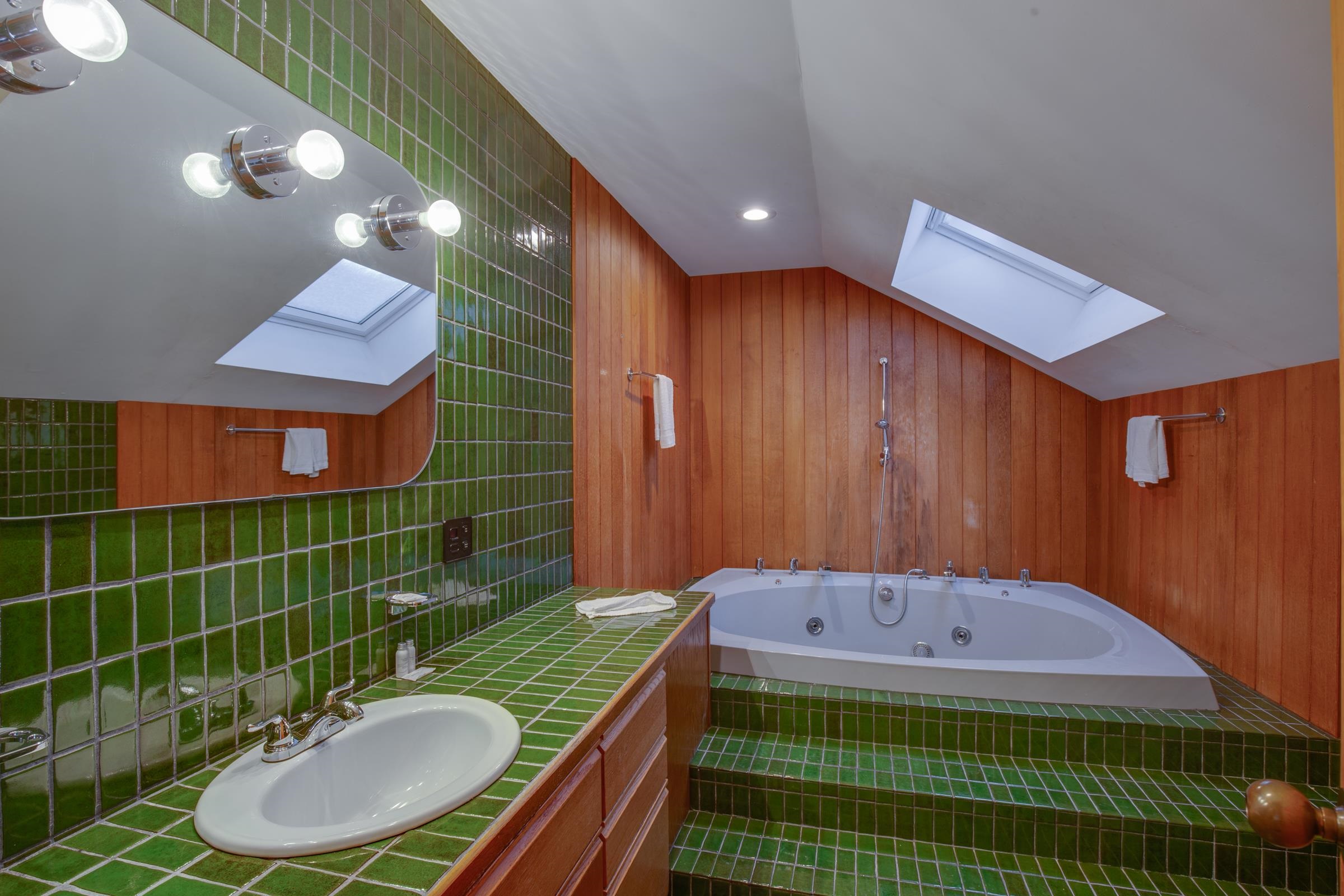 394 Winterberry Road, Unit 2 Killington, VT 05751 - Photo 19 of 40