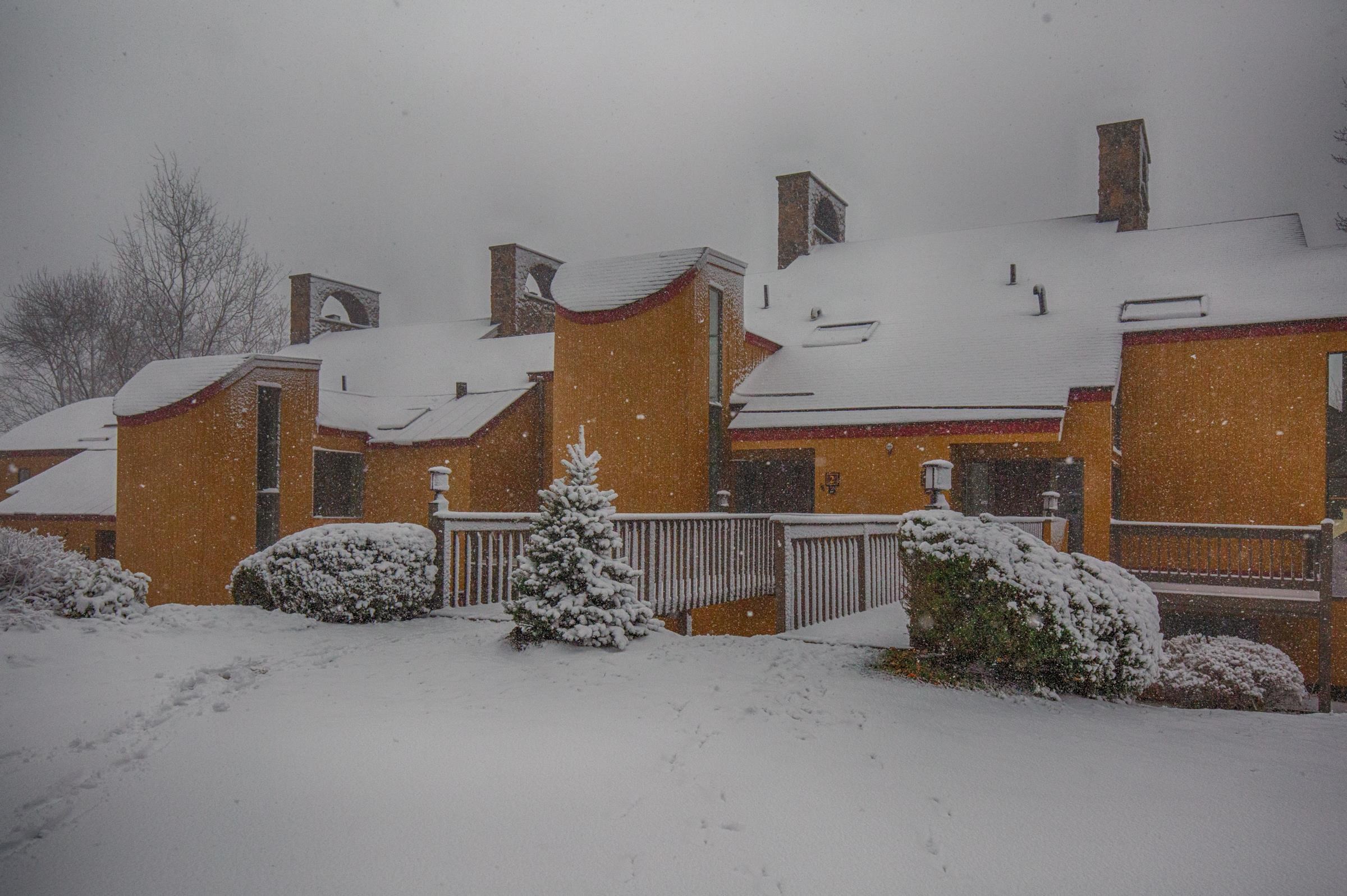 394 Winterberry Road, Unit 2 Killington, VT 05751 - Photo 32 of 40