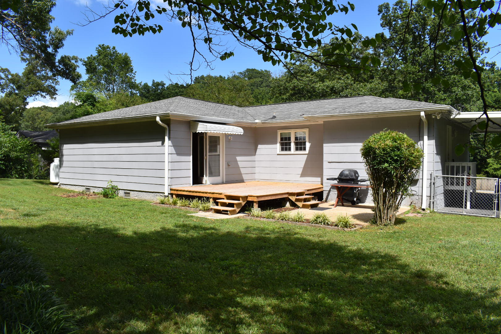 4713 Eldridge Road Hixson, TN 37343 - Photo 31 of 31 HOUSE BACK