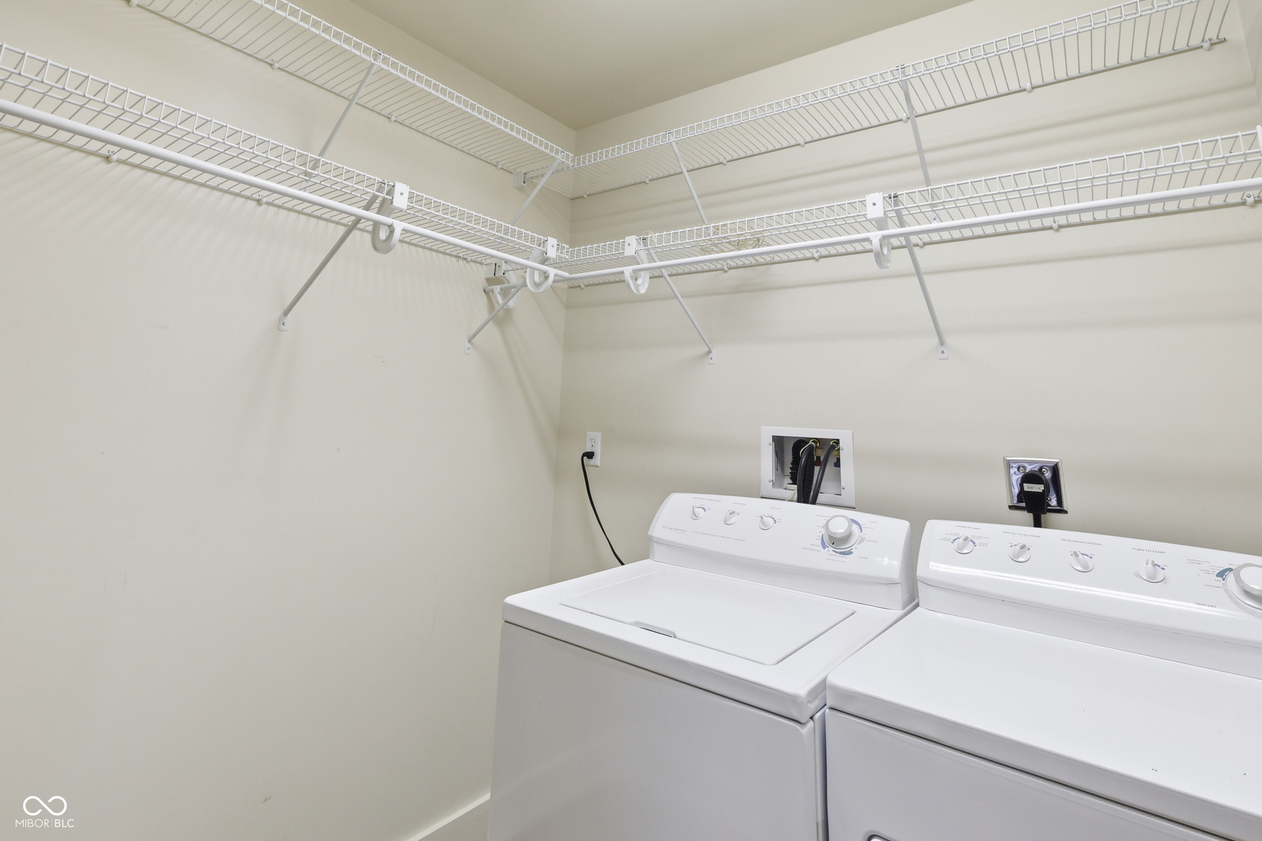 55 South Harding Street, Unit 208 Indianapolis, IN 46222 - Photo 17 of 24