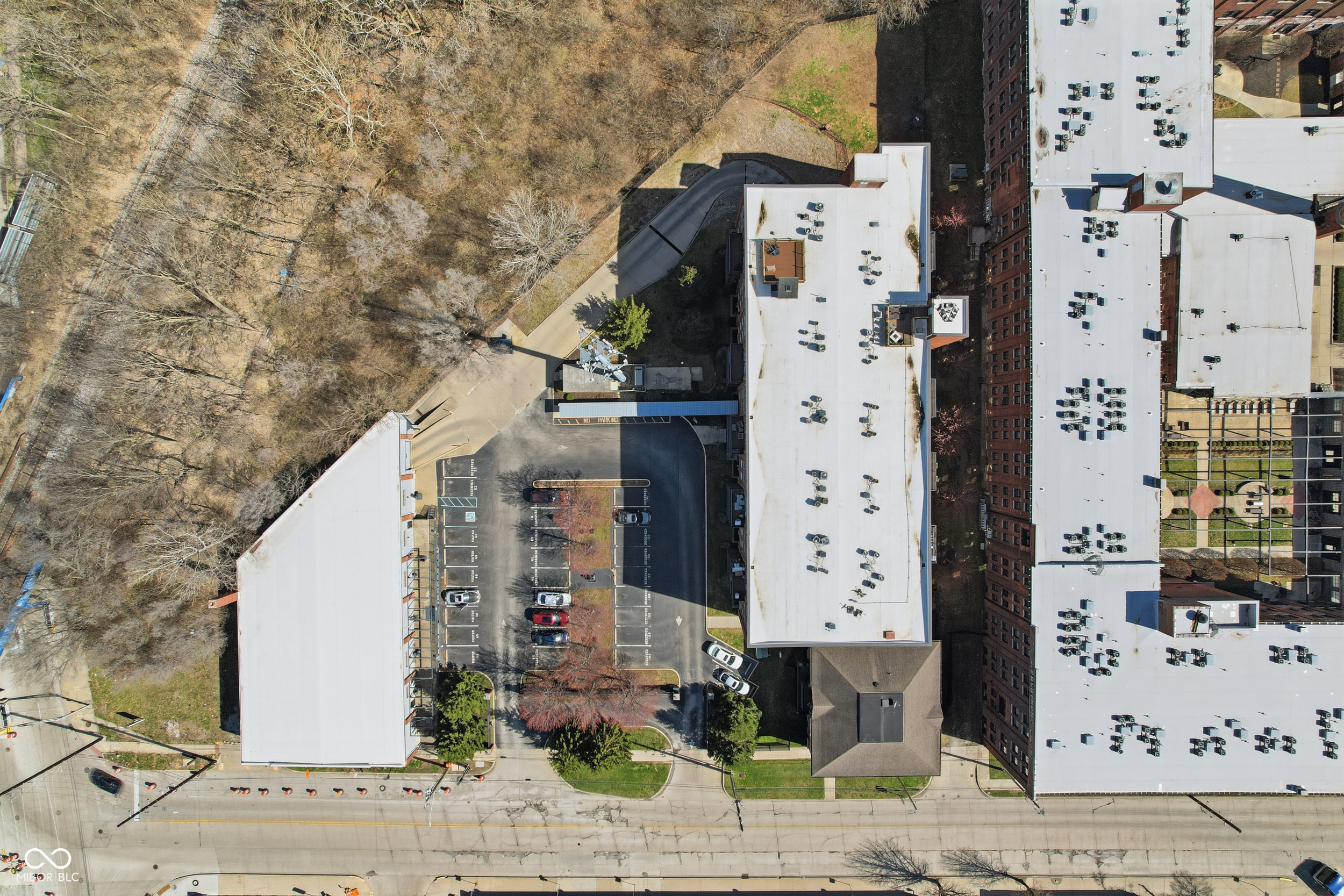 55 South Harding Street, Unit 208 Indianapolis, IN 46222 - Photo 23 of 24