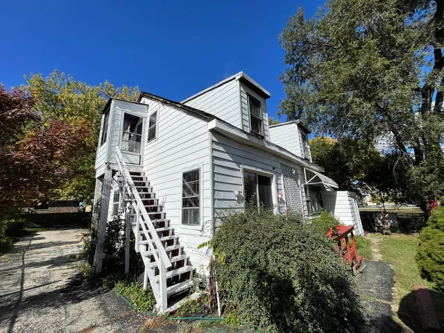 $220,000 | 9940 Melvina Avenue, Oak Lawn, IL 60453