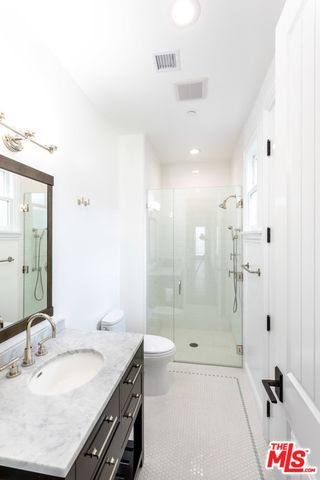 $35,000 | 550 San Juan Avenue, Venice, CA 90291