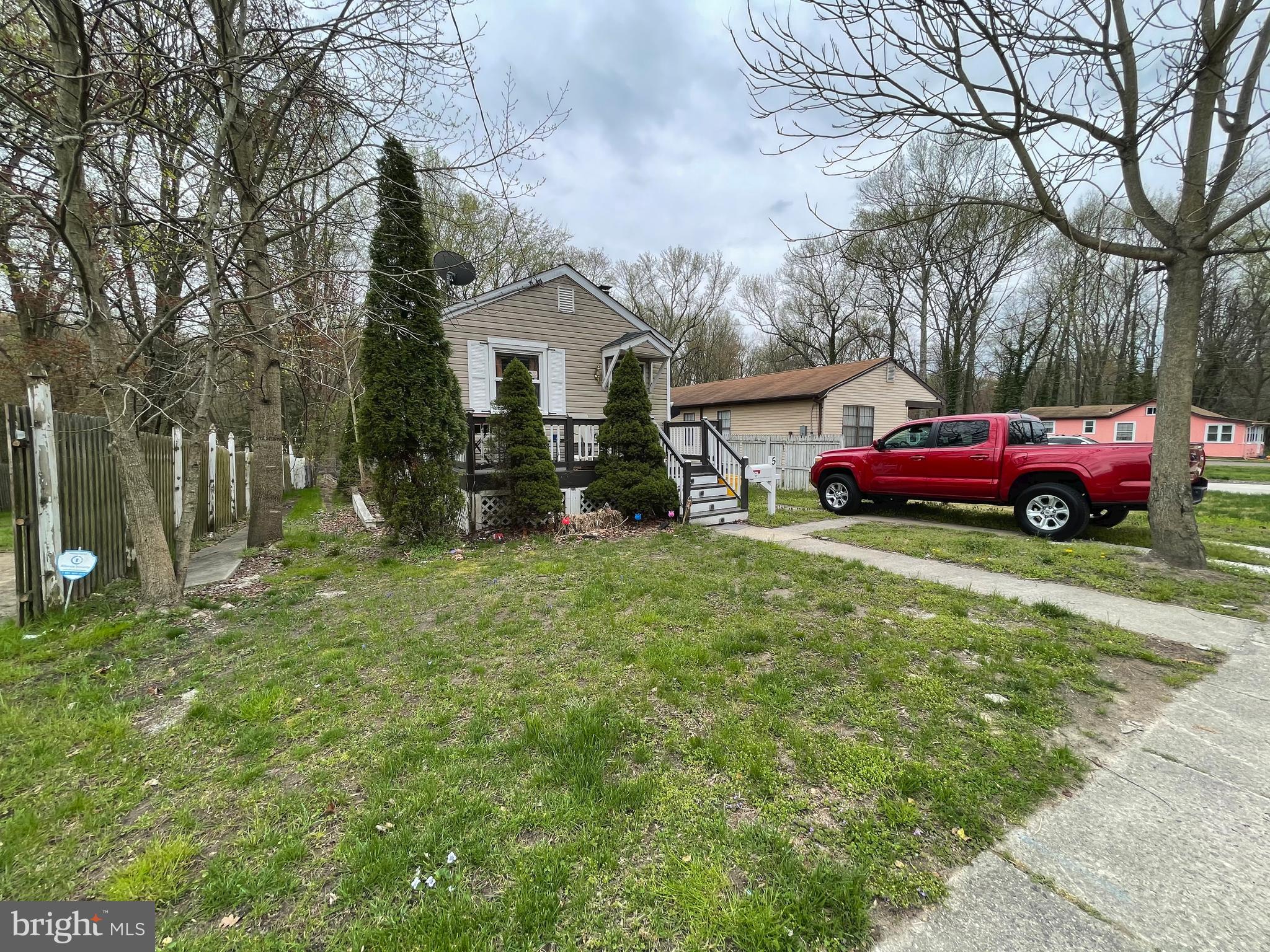 5 Cross Road Clementon, NJ 08021 - Photo 2 of 16