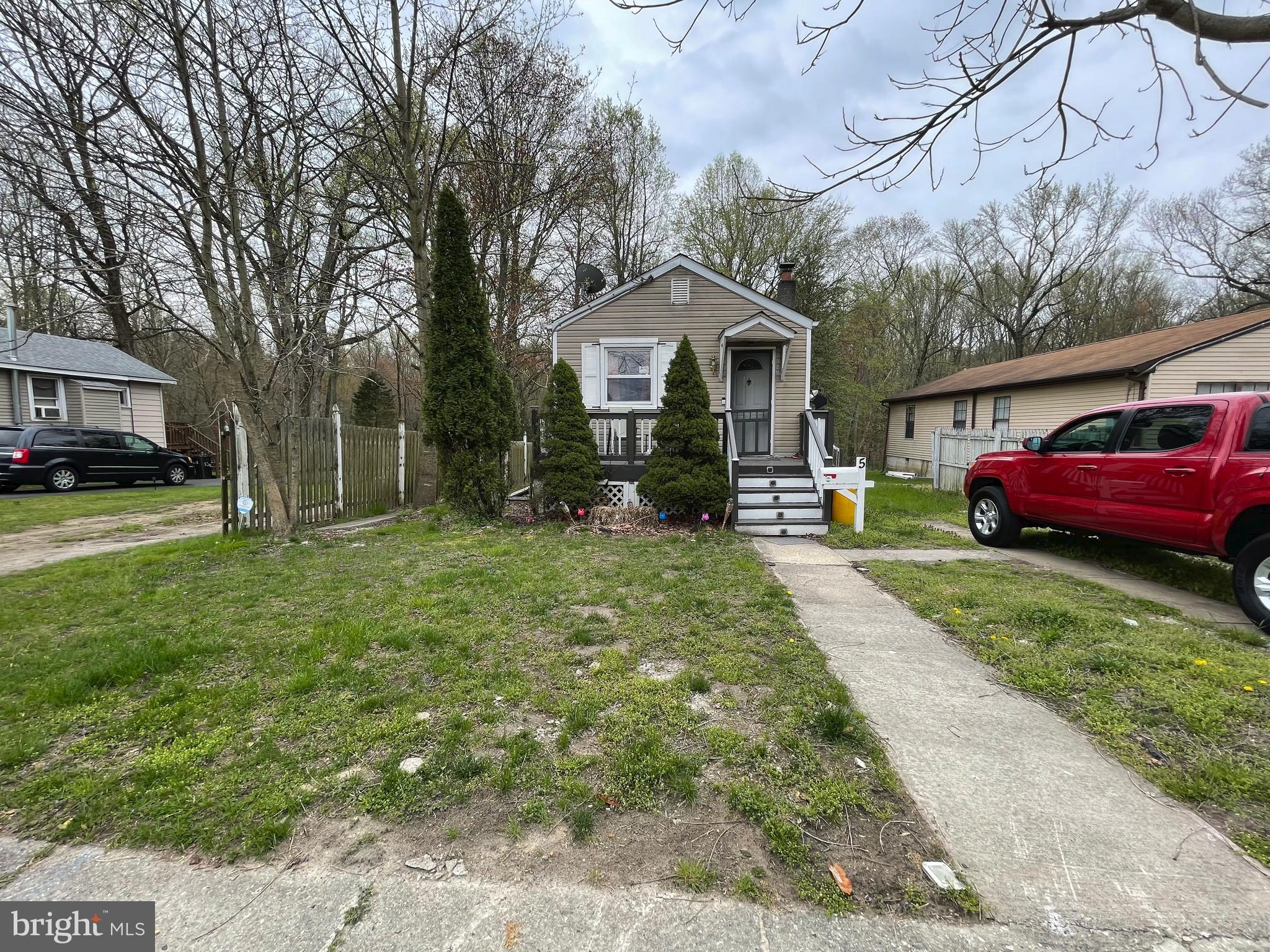 5 Cross Road Clementon, NJ 08021 - Photo 3 of 16