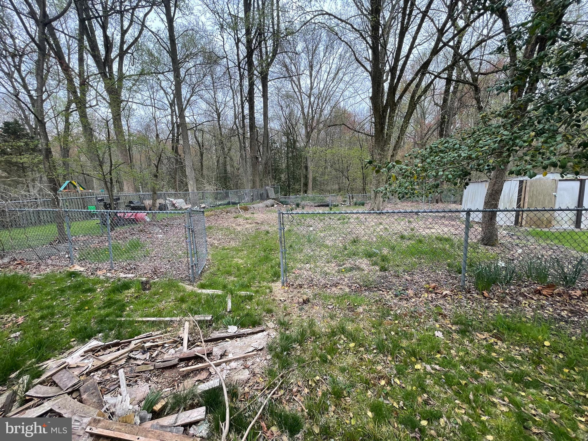 5 Cross Road Clementon, NJ 08021 - Photo 4 of 16