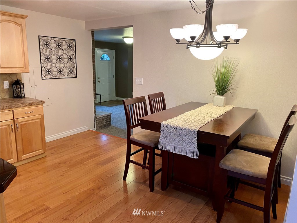 3070 Pershing Way Longview, WA 98632 - Photo 8 of 31 Gallery Image 8