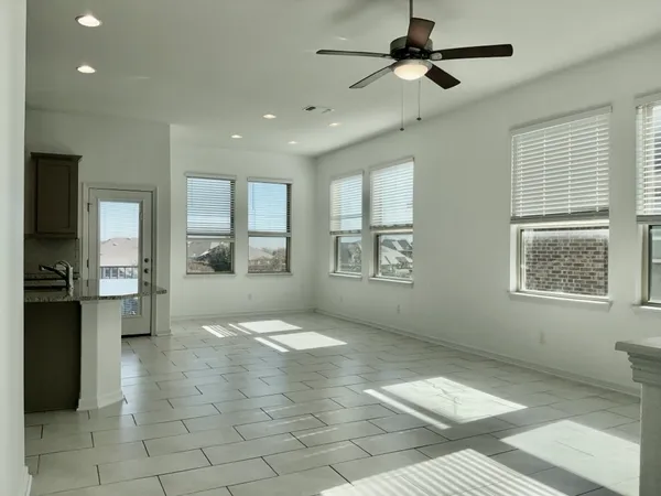 $1,995 | 18005 Pomelo Lane, Unit A, Pflugerville, TX 78660