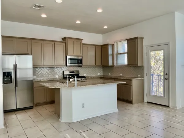 $1,995 | 18005 Pomelo Lane, Unit A, Pflugerville, TX 78660