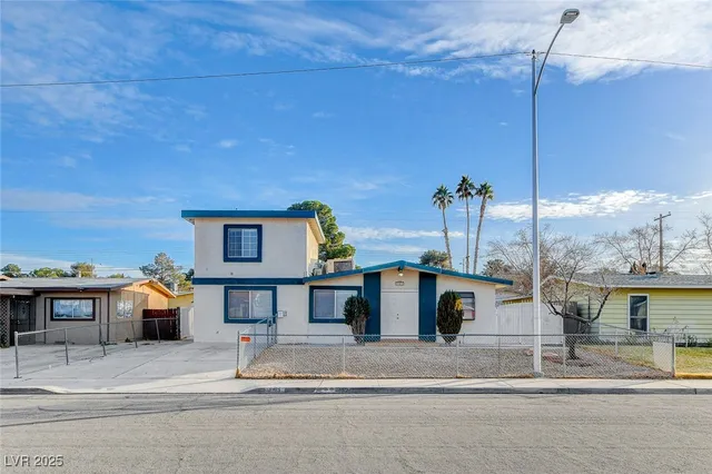 $1,790 | 5813 West Balzar Avenue, Las Vegas, NV 89108