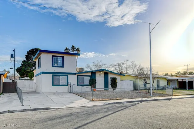 $1,790 | 5813 West Balzar Avenue, Las Vegas, NV 89108