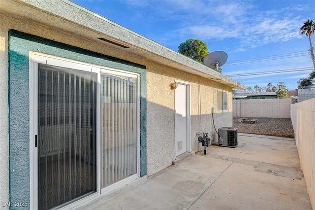 $1,790 | 5813 West Balzar Avenue, Las Vegas, NV 89108