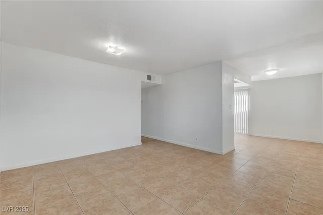 $1,790 | 5813 West Balzar Avenue, Las Vegas, NV 89108