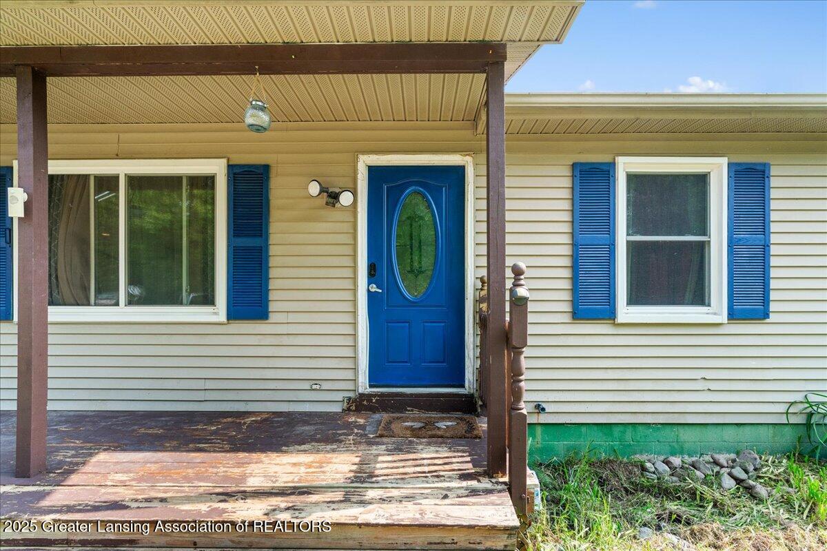 10651 Bell Oak Road Fowlerville, MI 48836 - Photo 8 of 33 09-Media Jett - 31