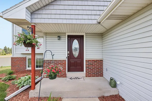 $340,000 | 5598 Aberdeen Way, Big Lake, MN 55309